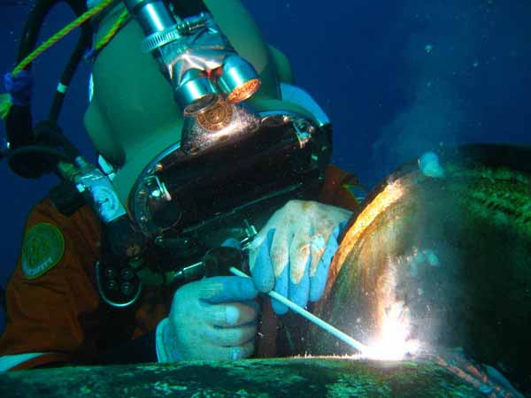 Underwater Welding & Cutting